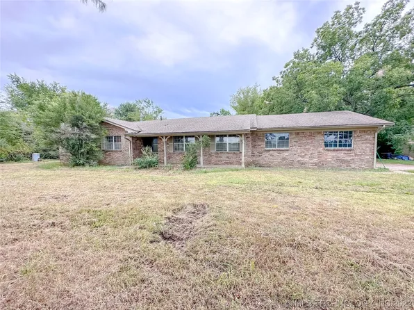 706 W 131st St S, Glenpool, OK 74033
