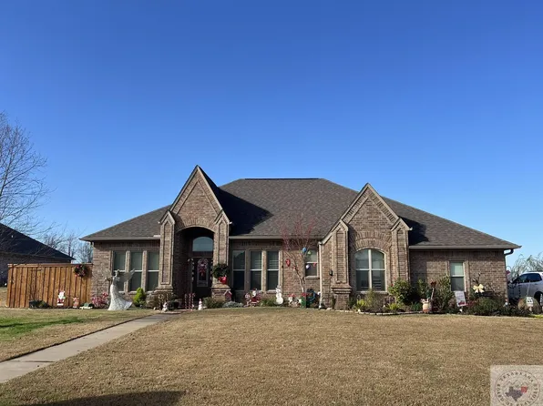 115 Jay Ln, Texarkana, AR 71854