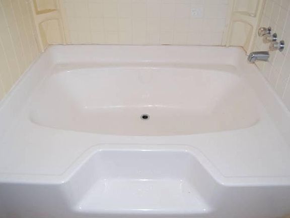 Huge Garden Tub