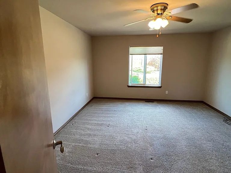 105 W Annie Pl — Photo 10