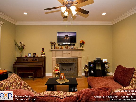 2nd image of 632 Beacon Dr