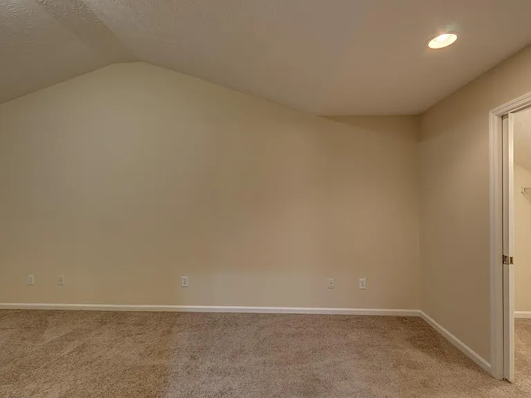 341 Darenia Ln — Photo 18