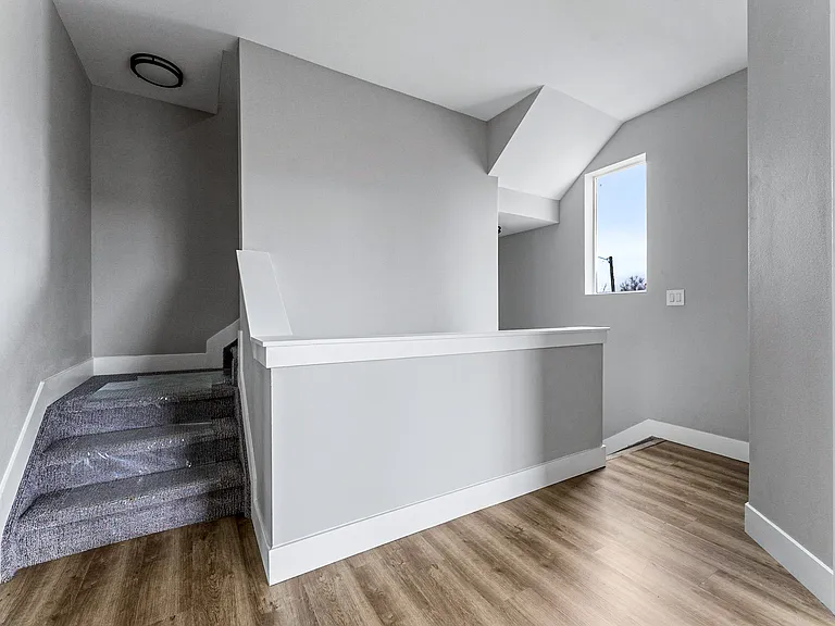 1518 Ingalls St — Photo 14