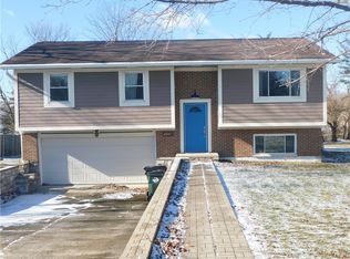 9175 Bunnell Hill Rd, Centerville, OH 45458