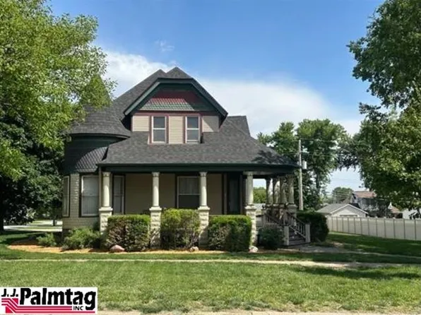 1120 14th St, Auburn, NE 68305