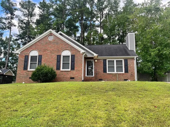 1208 Ujamaa Dr, Raleigh, NC 27610