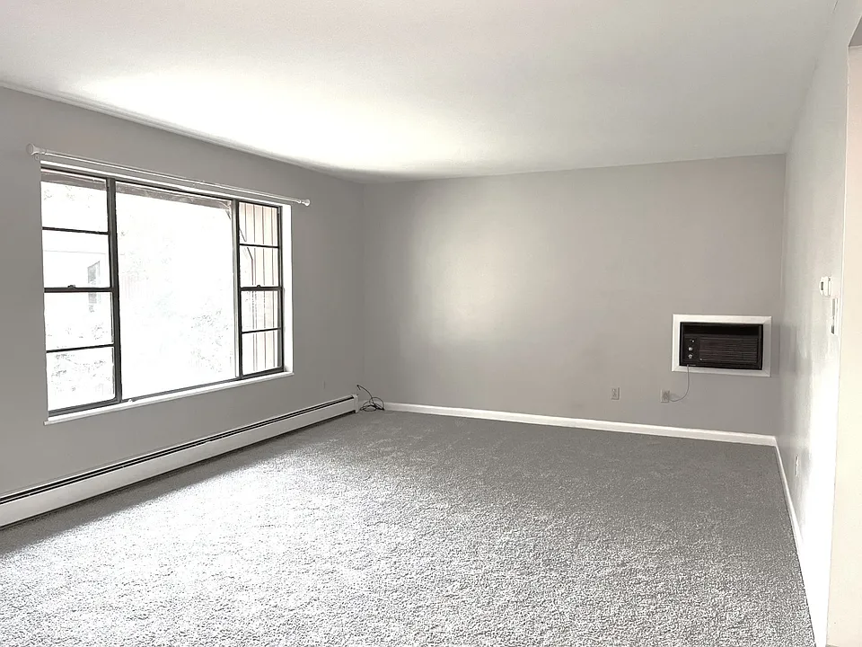 1625 W Elizabeth St #1