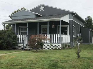 201 Henry Ave, Waynesboro, VA 22980