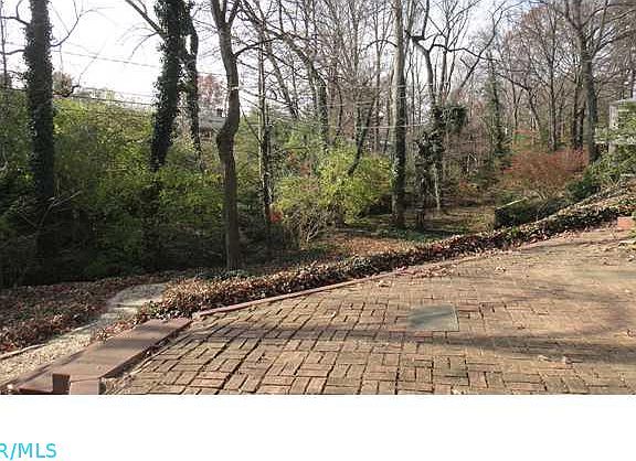 4th image of 497 Springs Dr