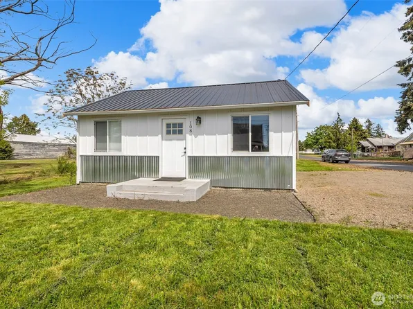 108 Centre Street S, Rainier, WA 98576