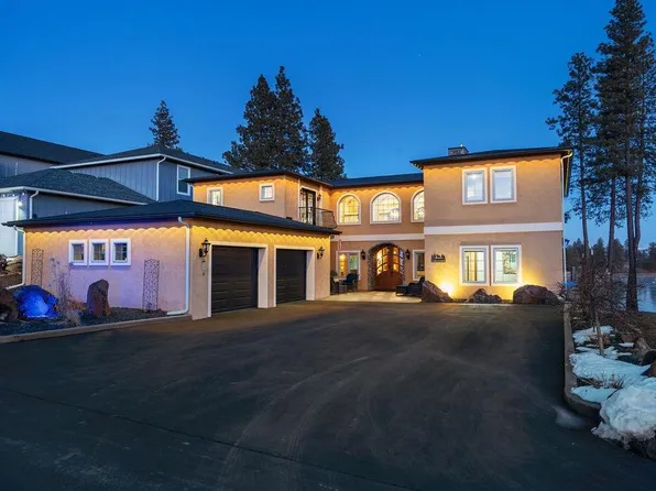 12021 S Greenfield Ln, Medical Lake, WA 99022
