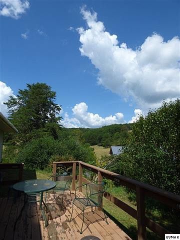 1st image of 2233 Henderson Springs Rd