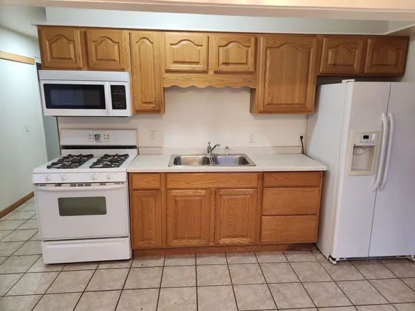 ds817, 817 King St #821, La Crosse, WI 54601
