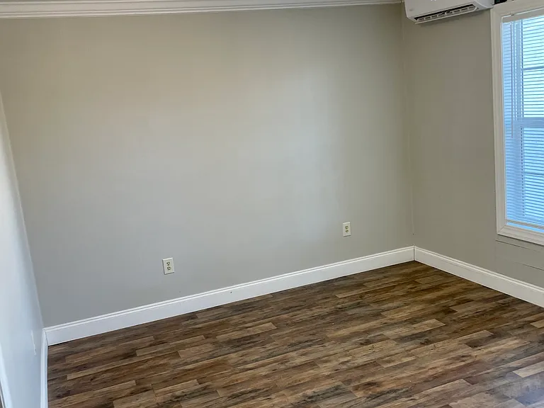 211 Kc East Dr #2 — Photo 8