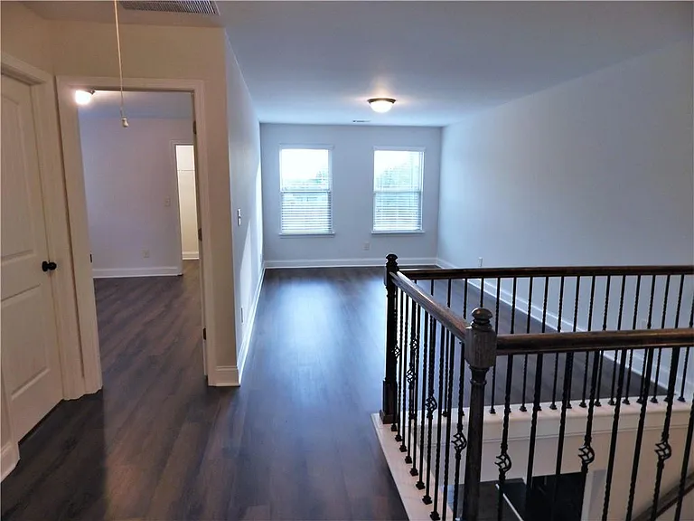2441 Melton Common Dr — Photo 70