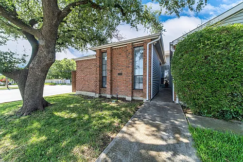 6344 Winton St Photo 1