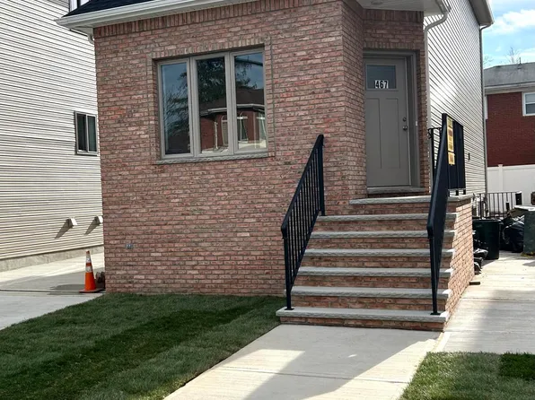 467 Stewart Ave, Staten Island, NY 10314