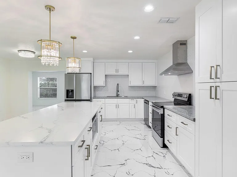 6031 Macbeth Ln — Photo 9