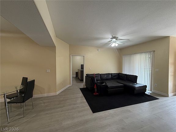 3rd image of 2291 W Horizon Ridge Pkwy Unit 7141