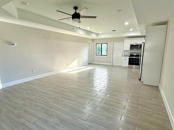 5th image of 4421 Timber Ridge Ln #A