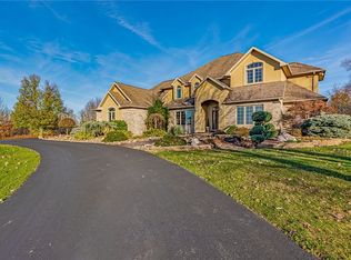 4020 Adelaide Hls, Connellsville, PA 15425