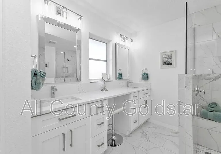 9509 Saint Paul Dr — Photo 33