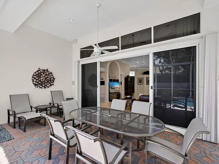 1048 Diamond Head Way — Photo 15