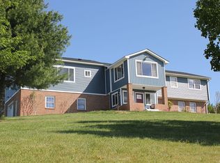 129 Lakeshore Ln, Fishersville, VA 22939