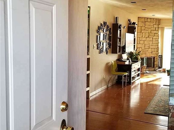 2nd image of 82 Colony Dr