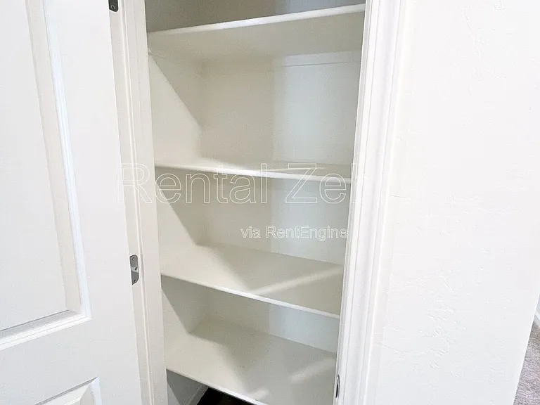 4064 Cinnabar Ct — Photo 8