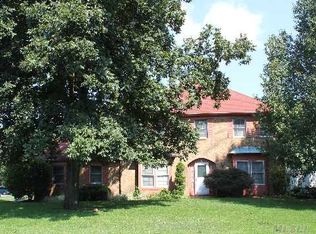 14 Timber Ridge Dr, Commack, NY 11725