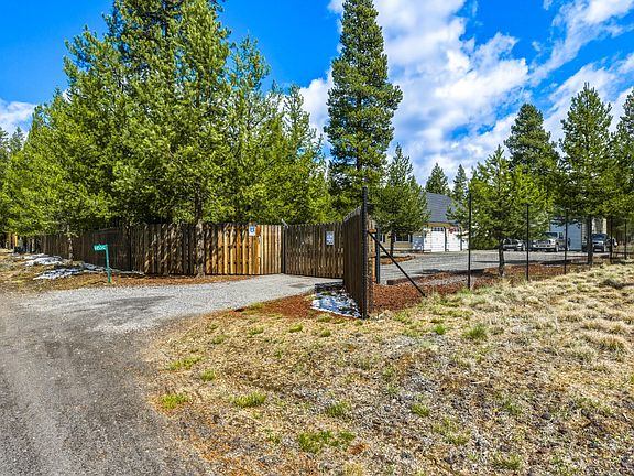 3rd image of 145343 Birchwood Rd