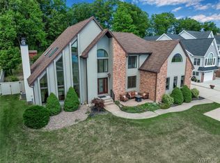 2540 E River Rd, Grand Island, NY 14072