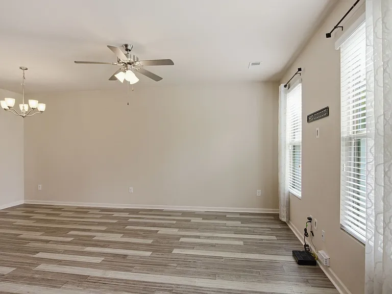 4007 Cannonsgate Ln — Photo 18