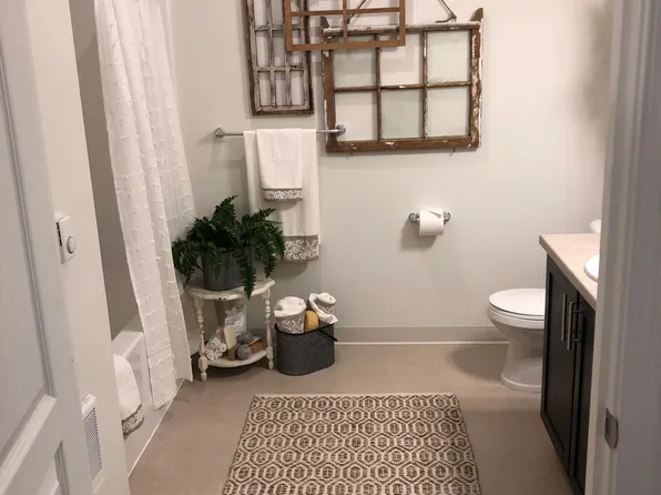 Main St Village Apartments