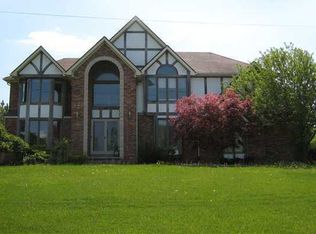 2811 W River Rd, Grand Island, NY 14072