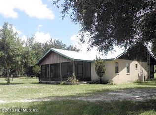 155 Gorbutt Rd, Crescent City, FL 32112