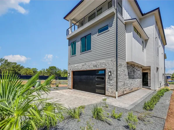 420 Lake St., Kingsland, TX 78639
