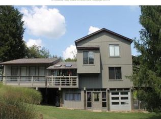 216 Viking Rd, Charleston, WV 25302