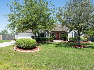 17027 Lake Ridge Cir, Rosharon, TX 77583