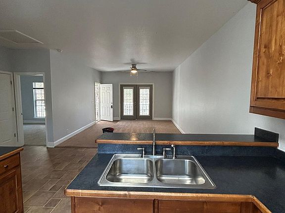 5th image of 48 Terrace Ct #205