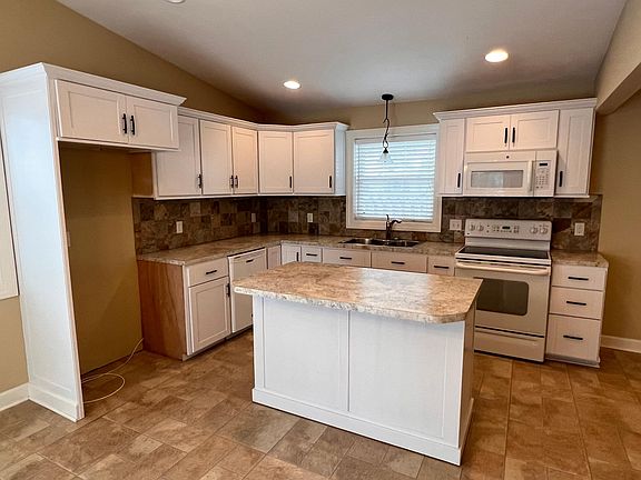 2nd image of 4152 42nd St SW