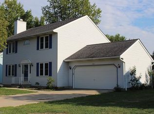 324 Forest St, Lagrange, OH 44050