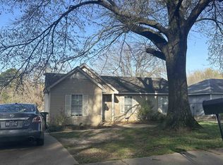 4001 Point Church Rd, Memphis, TN 38127