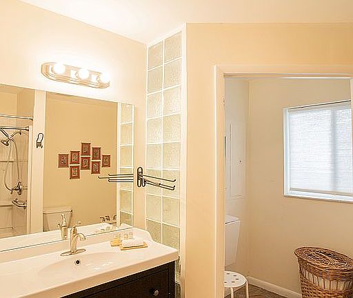 Master Bathroom 1