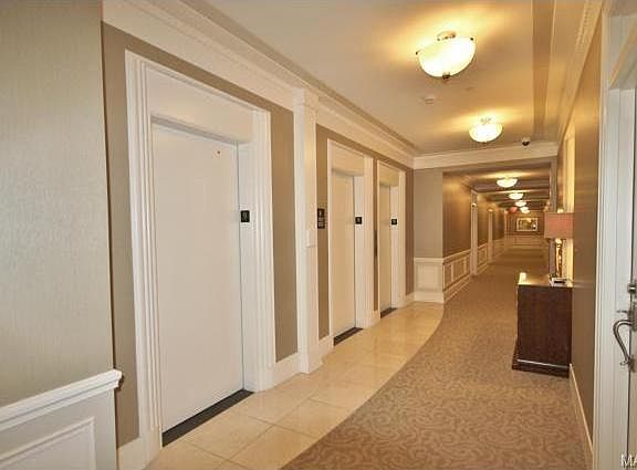 3rd image of 232 N Kingshighway Blvd APT 1109