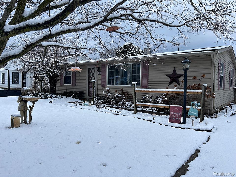 1st image of 802 Vernita Dr