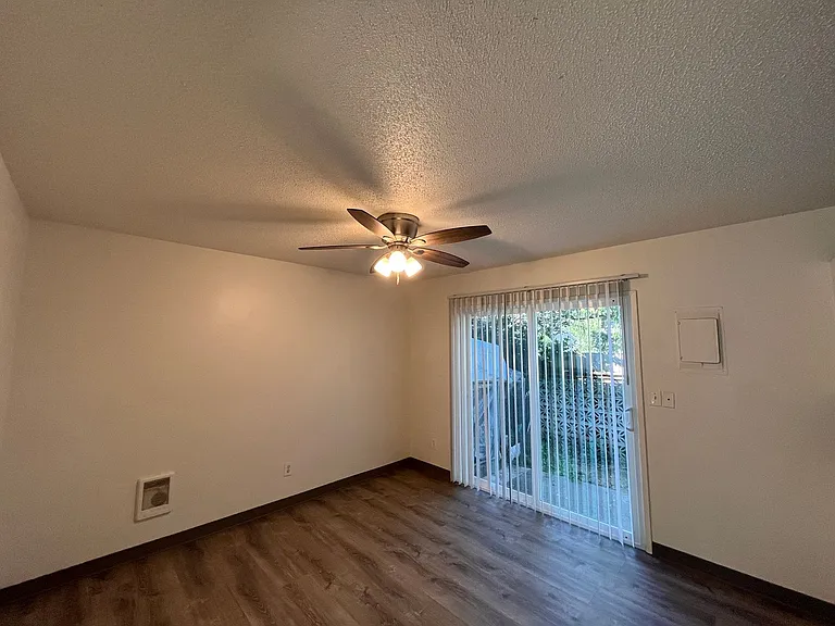 S815 - Star Apartments — Photo 69