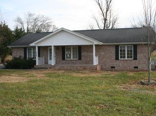 1522 Emert St, White Pine, TN 37890