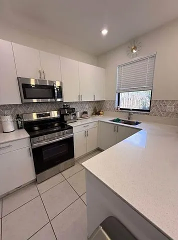 23218 SW 127th Ct — Photo 16